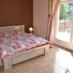 Les Collines Apartment